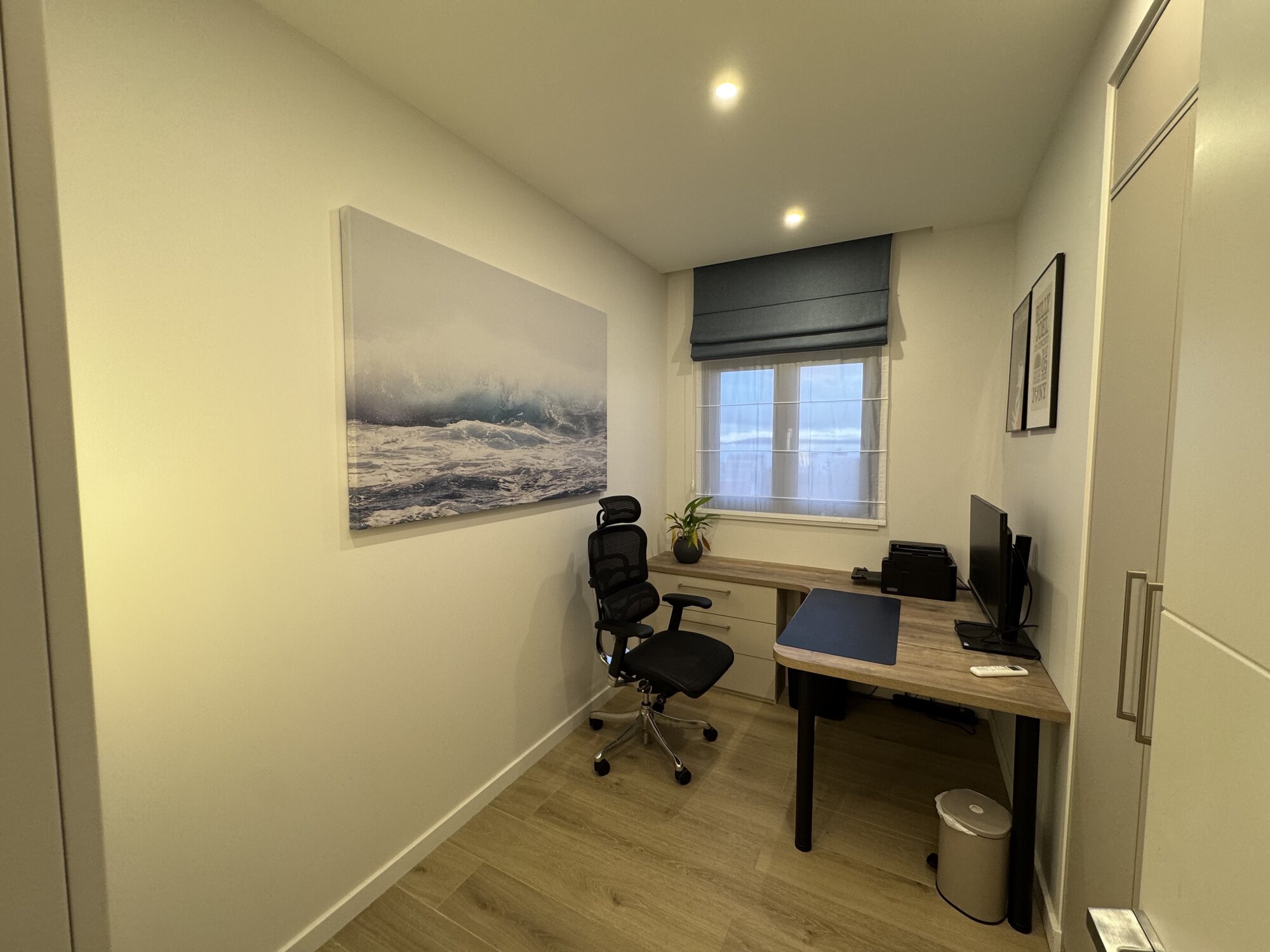 Office Room — photo 1