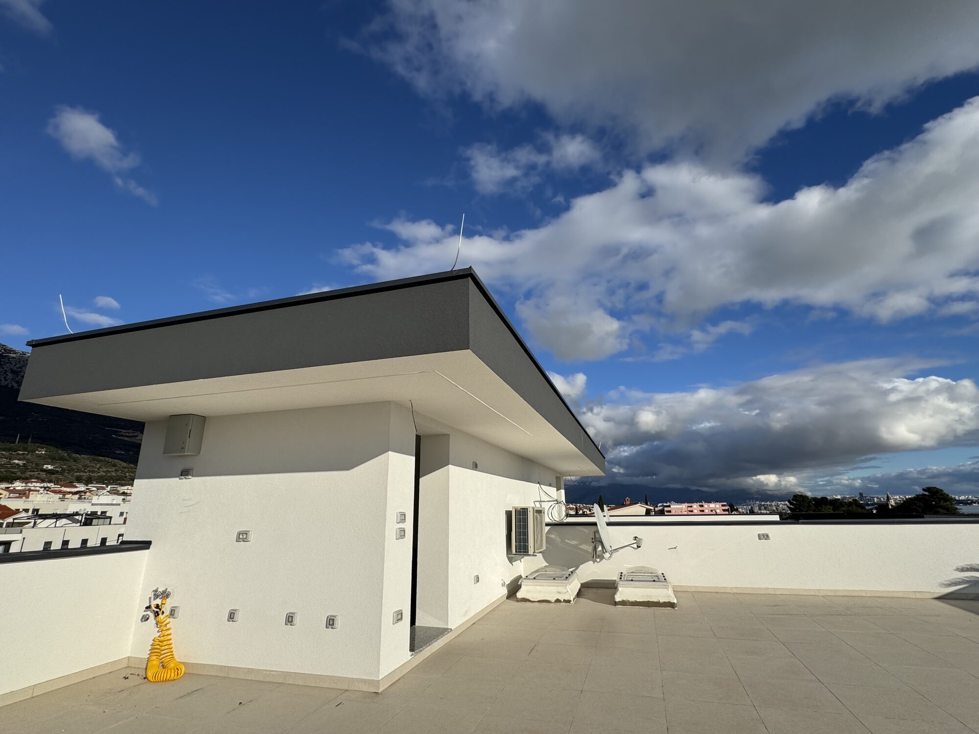 Private Rooftop Terrace — photo 8