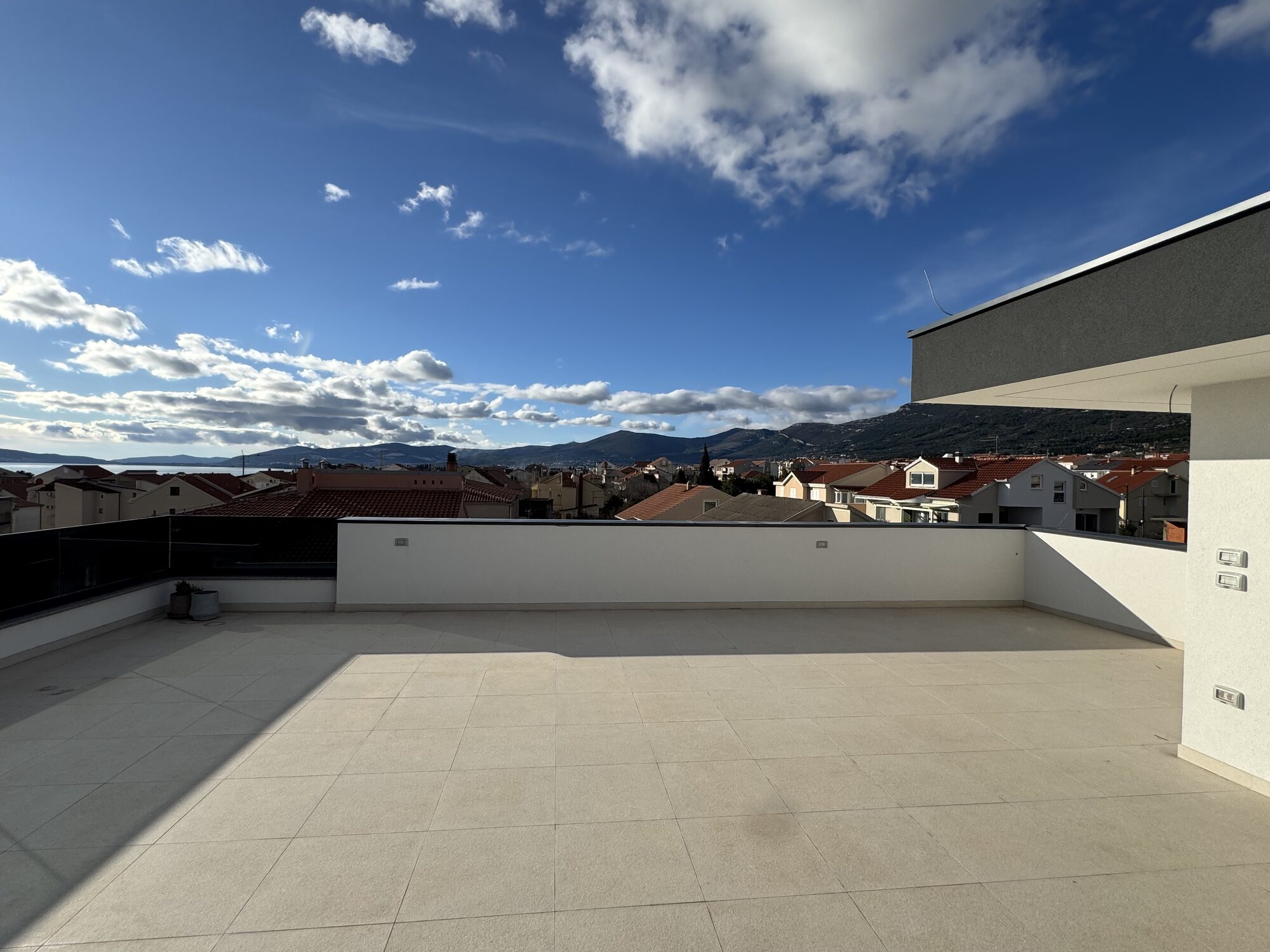 Private Rooftop Terrace — photo 9